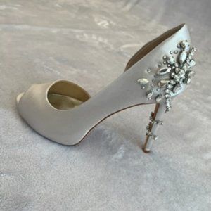 Antonio Melani Women's HIgh Heels Silver with Stones 9